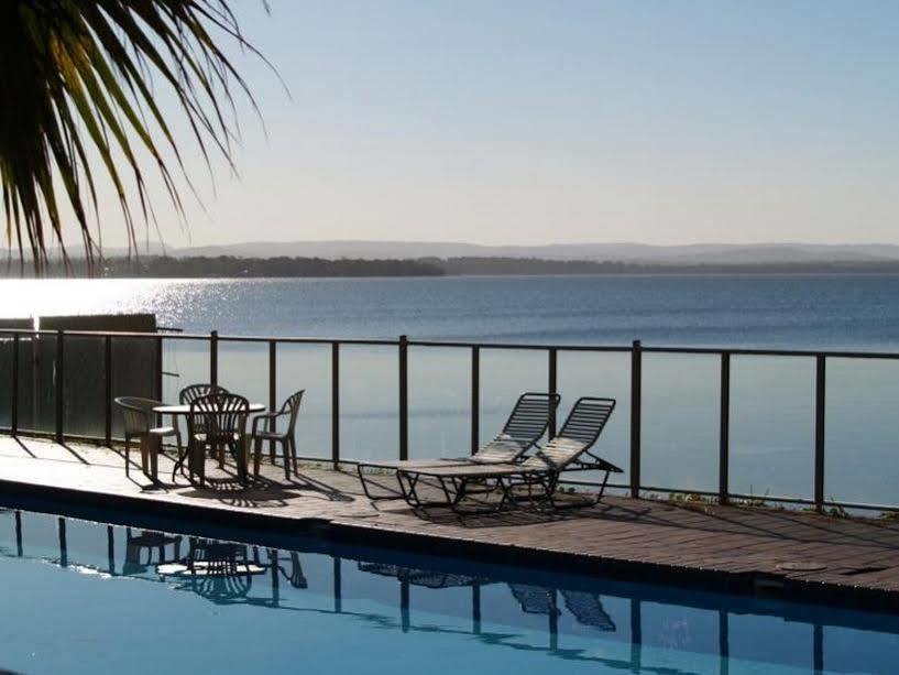 The Beachcomber Hotel & Resort, Ascend Hotel Collection Toukley Exterior foto View of the bay from a hotel
